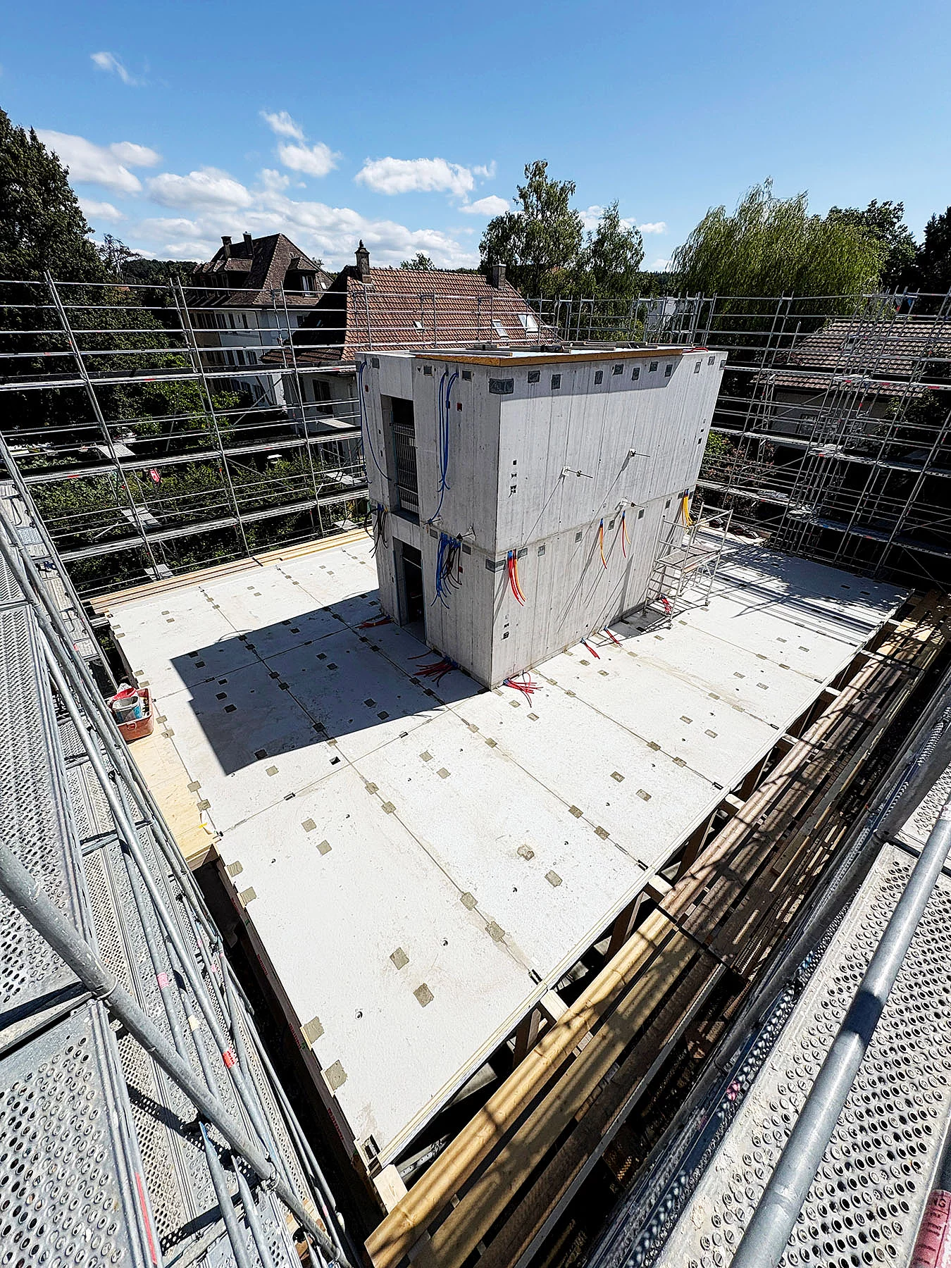 Rohbau mit Sicht auf Wilma Betonplatten