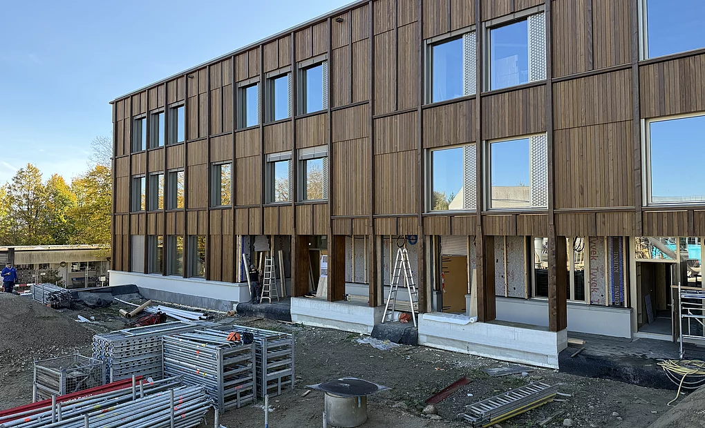 Neubau Schulhaus Gyrisberg I – Jegenstorf BE Neubau Schulhaus Gyrisberg I – Jegenstorf BE